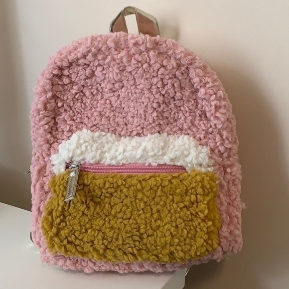 Cat & Jack Sherpa Mini Backpack NWT‍‍‍‍‍‍‍‍‍‍‍‍‍‍‍‍‍‍‍‍‍‍‍‍‍‍﻿﻿﻿﻿﻿﻿﻿﻿﻿﻿﻿…‍‍‍‍‍‍ - Picture 2 of 4